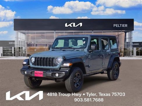 Used 2024 Jeep Wrangler Unlimited Sport AWD/4WD image 3