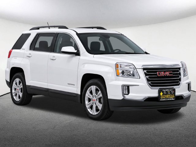 Used 2017 GMC Terrain SLE w/ Chrome Edition AWD/4WD image 2