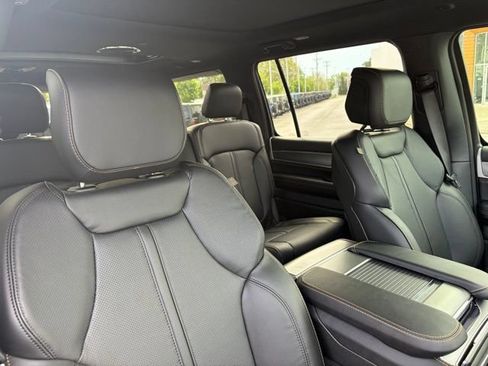 New 2026 Jeep Grand Wagoneer L 4WD image 27