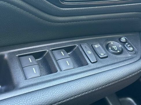 Used 2025 Honda Odyssey Elite image 14
