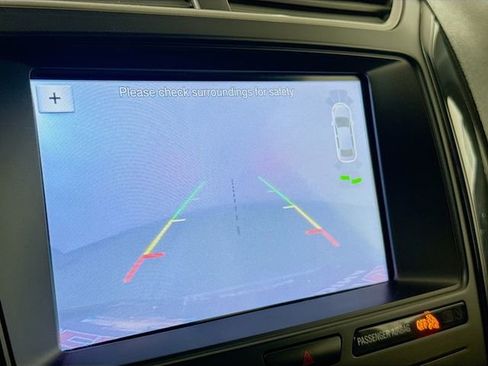 Used 2018 Ford Explorer XLT AWD/4WD image 15