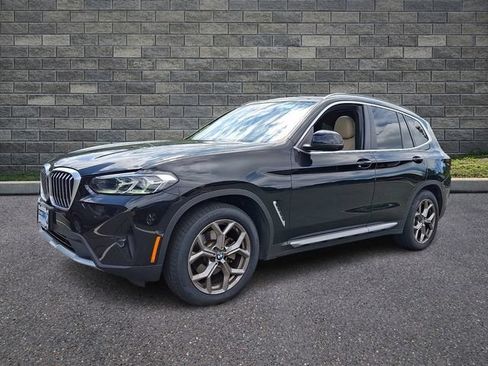 Used 2024 BMW X3 xDrive30i w/ Premium Package w/ZPA AWD/4WD image 3