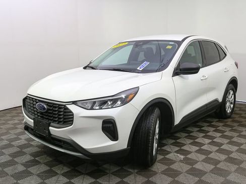 Used 2023 Ford Escape Active AWD/4WD image 5