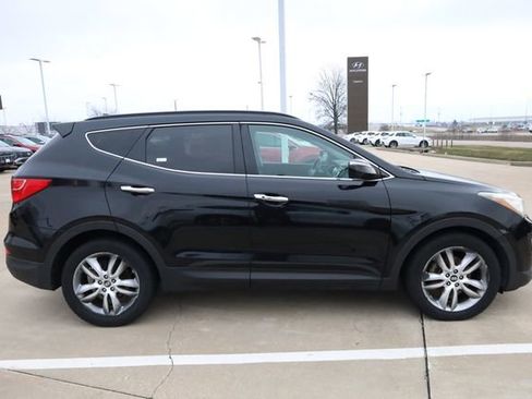 Used 2013 Hyundai Santa Fe Sport 2.0T image 4