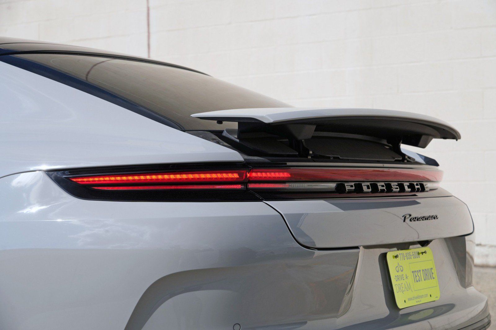 Used 2025 Porsche Panamera image 63