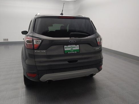 Used 2017 Ford Escape Titanium image 6