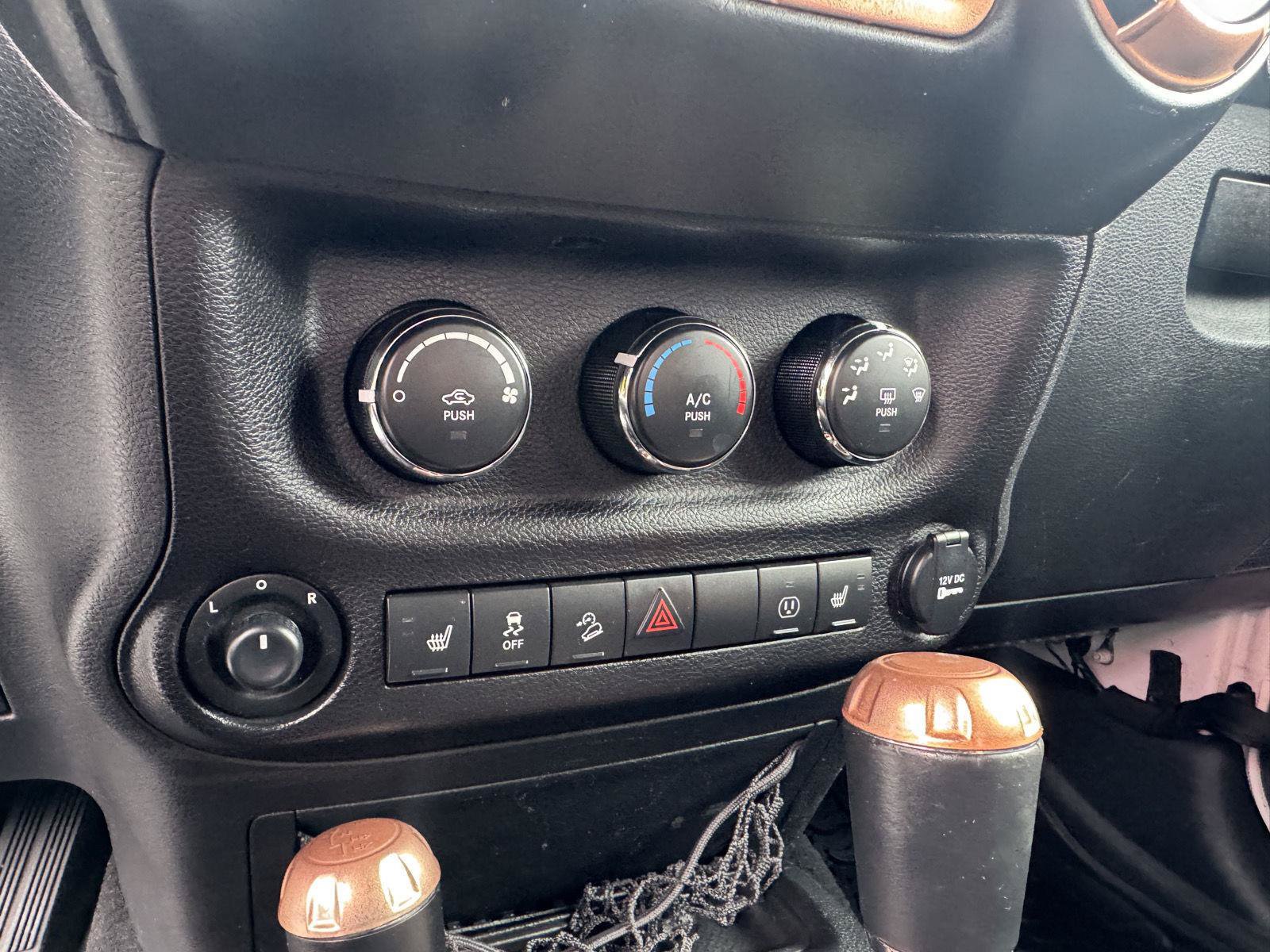 Used 2017 Jeep Wrangler Sport AWD/4WD image 19