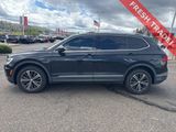 Used 2018 Volkswagen Tiguan SEL image 2