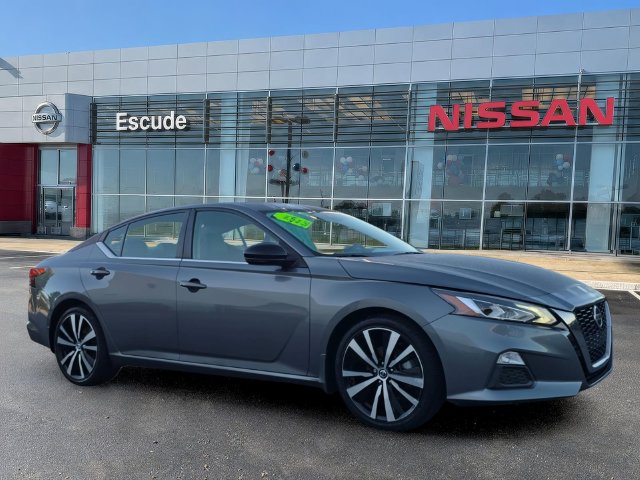 Used 2021 Nissan Altima 2.5 SR w/ SR Premium Package FWD 360° Tour