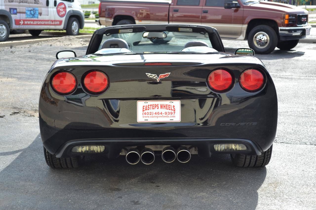 Used 2006 Chevrolet Corvette Convertible w/ Preferred Equipment Group RWD image 6