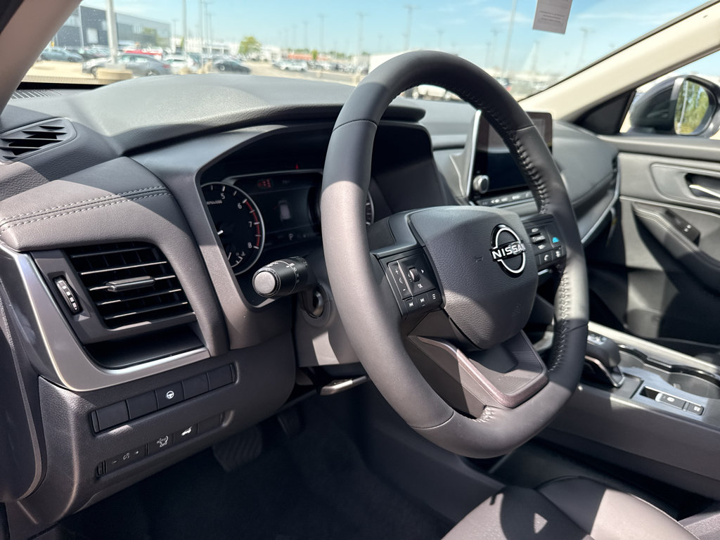 New 2026 Nissan Rogue Dark Armor AWD/4WD image 14