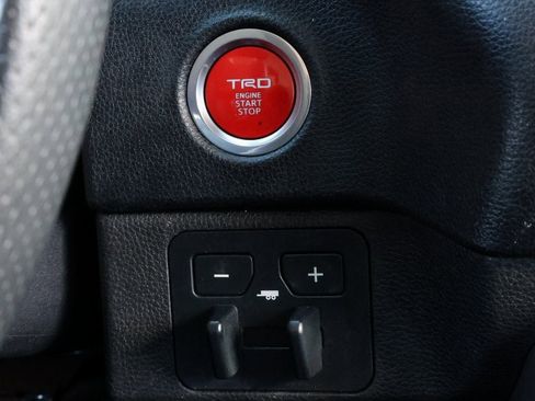 Used 2022 Toyota Tundra SR5 w/ TRD Off-Road Package image 27