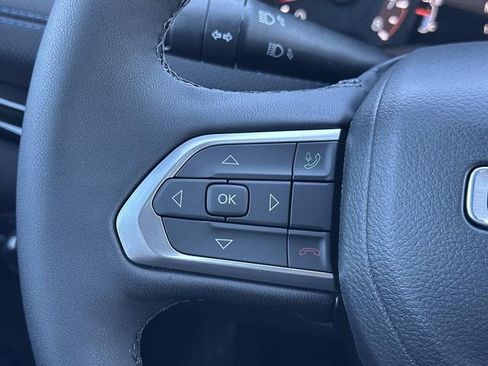 New 2026 Jeep Compass Latitude AWD/4WD image 25