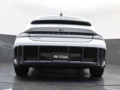 Used 2024 Hyundai Ioniq 6 SEL image 24