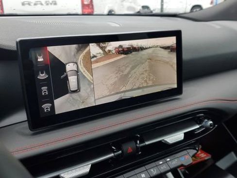 Certified 2024 Dodge Hornet GT w/ Tech Pack w/o Parking image 15