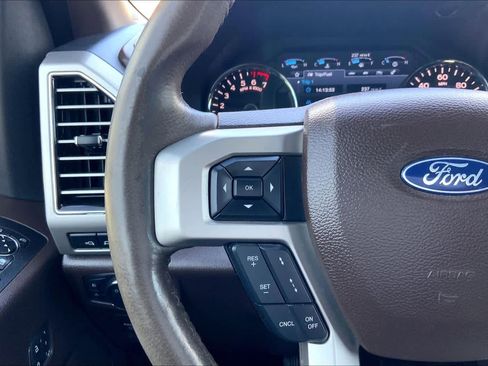 Used 2019 Ford F150 King Ranch w/ Equipment Group 601A Luxury AWD/4WD image 24