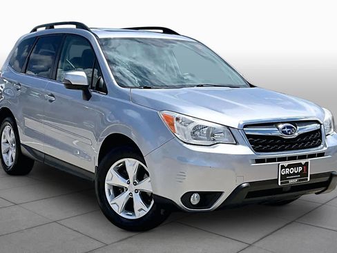 Used 2014 Subaru Forester 2.5i Touring AWD/4WD image 3