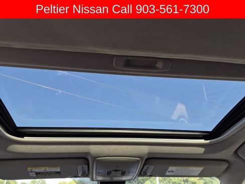 Used 2018 Toyota RAV4 XLE w/ Plus Extra Value Package FWD image 25