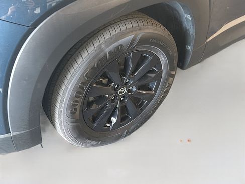 Used 2024 MAZDA CX-50 AWD 2.5 S w/ Weather Package image 11