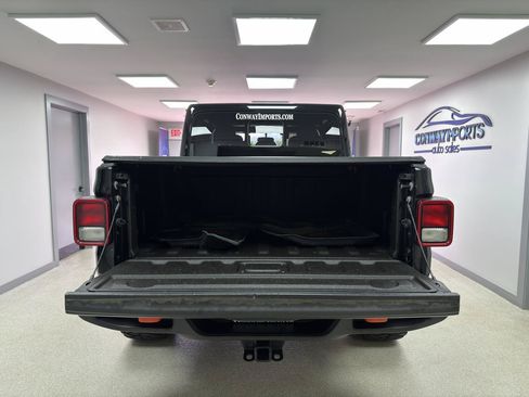 Used 2021 Jeep Gladiator Mojave AWD/4WD image 37