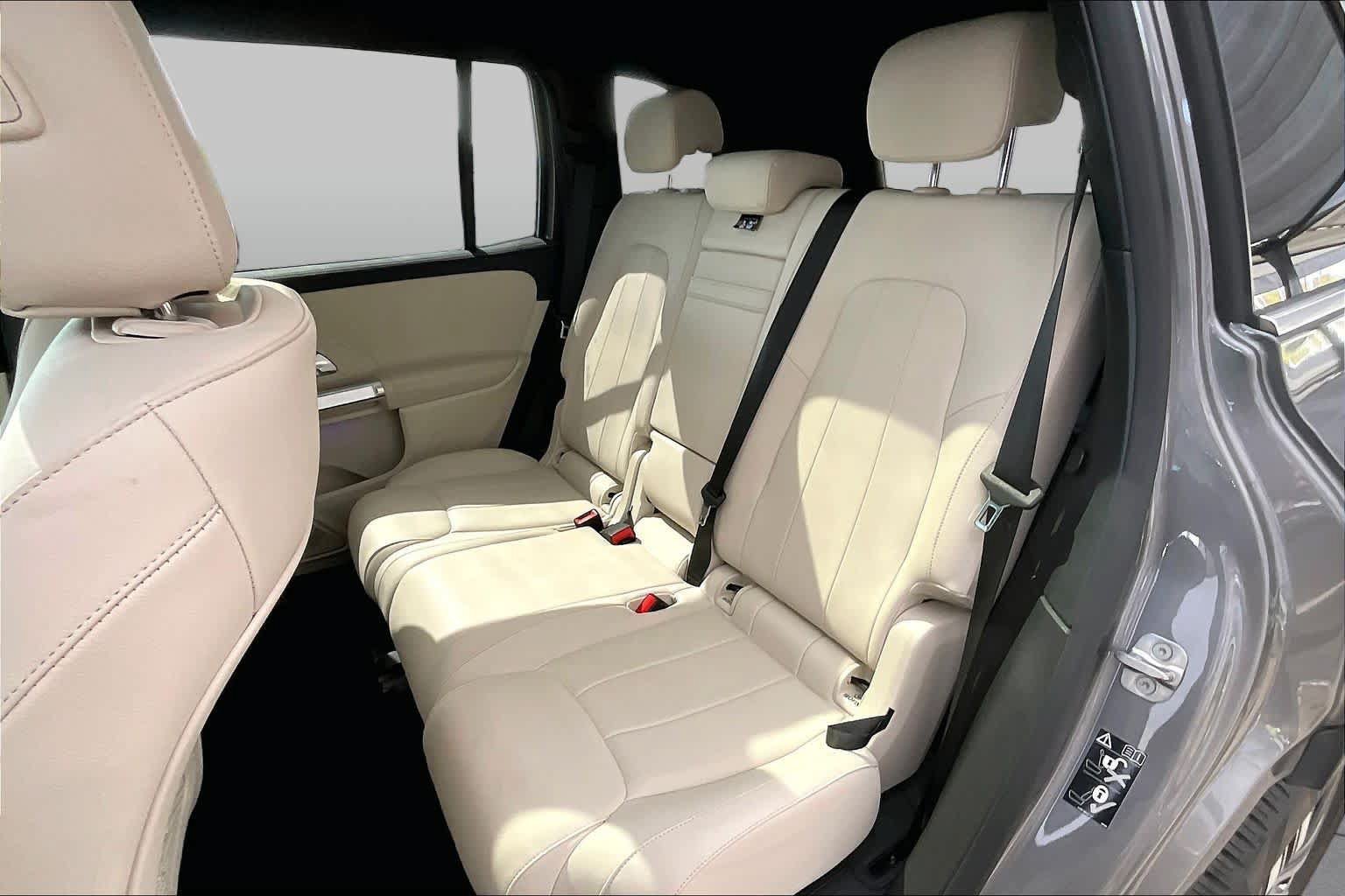 Used 2023 Mercedes-Benz EQB 250+ image 20