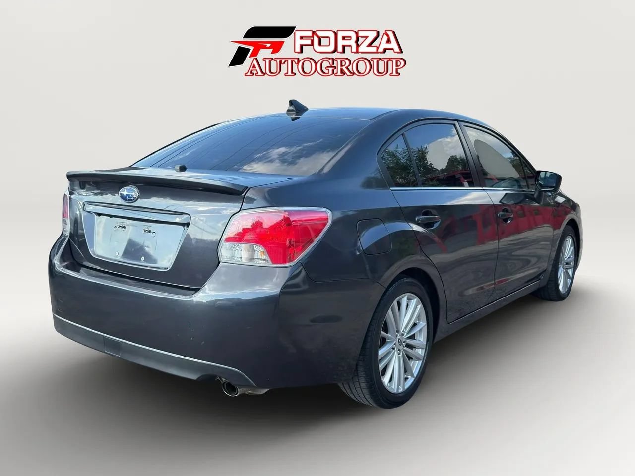 Used 2015 Subaru Impreza 2.0i Premium AWD/4WD image 4