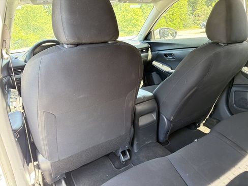Used 2025 Nissan Sentra S FWD image 18