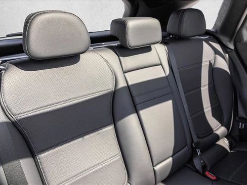 Certified 2026 Mercedes-Benz GLC 300 4MATIC image 29