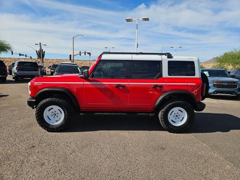Certified 2024 Ford Bronco Heritage Edition AWD/4WD image 9