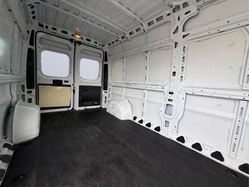 Used 2021 RAM ProMaster 2500 FWD image 17
