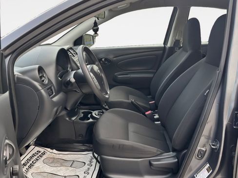 Used 2017 Nissan Versa S FWD image 12