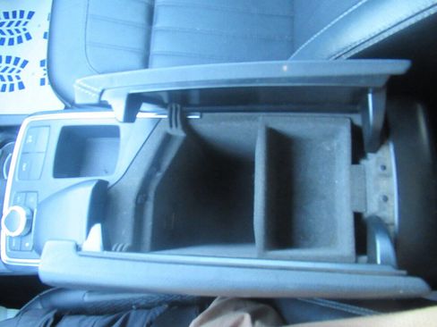 Used 2014 Mercedes-Benz GL 450 4MATIC image 30