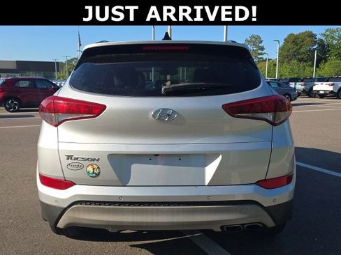 Used 2018 Hyundai Tucson Value FWD image 4