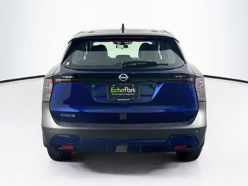 Used 2025 Nissan Kicks S FWD image 7