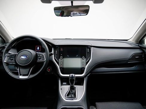 Used 2020 Subaru Outback Premium image 18