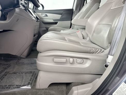 Used 2016 Honda Odyssey EX-L image 20