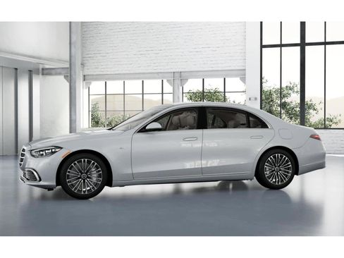 New 2026 Mercedes-Benz S 580e 4MATIC Sedan image 35