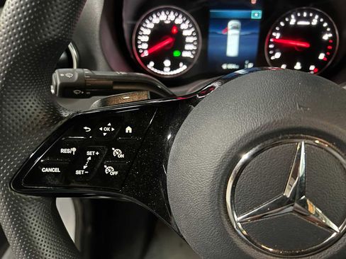 Used 2025 Mercedes-Benz Sprinter 2500 image 22