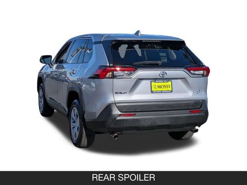 Used 2024 Toyota RAV4 LE image 7