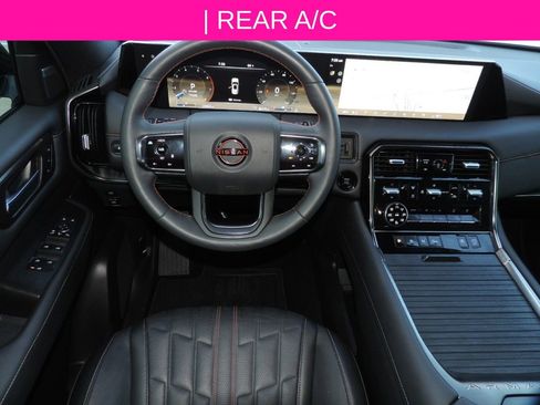 Certified 2025 Nissan Armada PRO-4X image 24