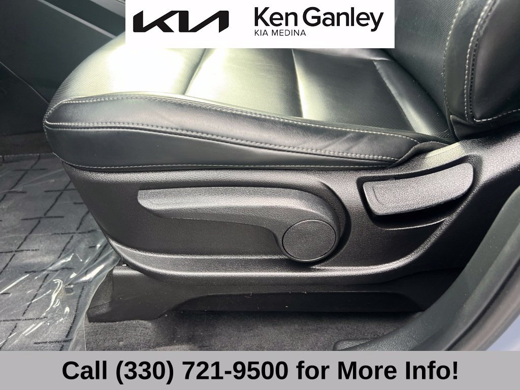 Used 2024 Kia Telluride LX FWD image 26