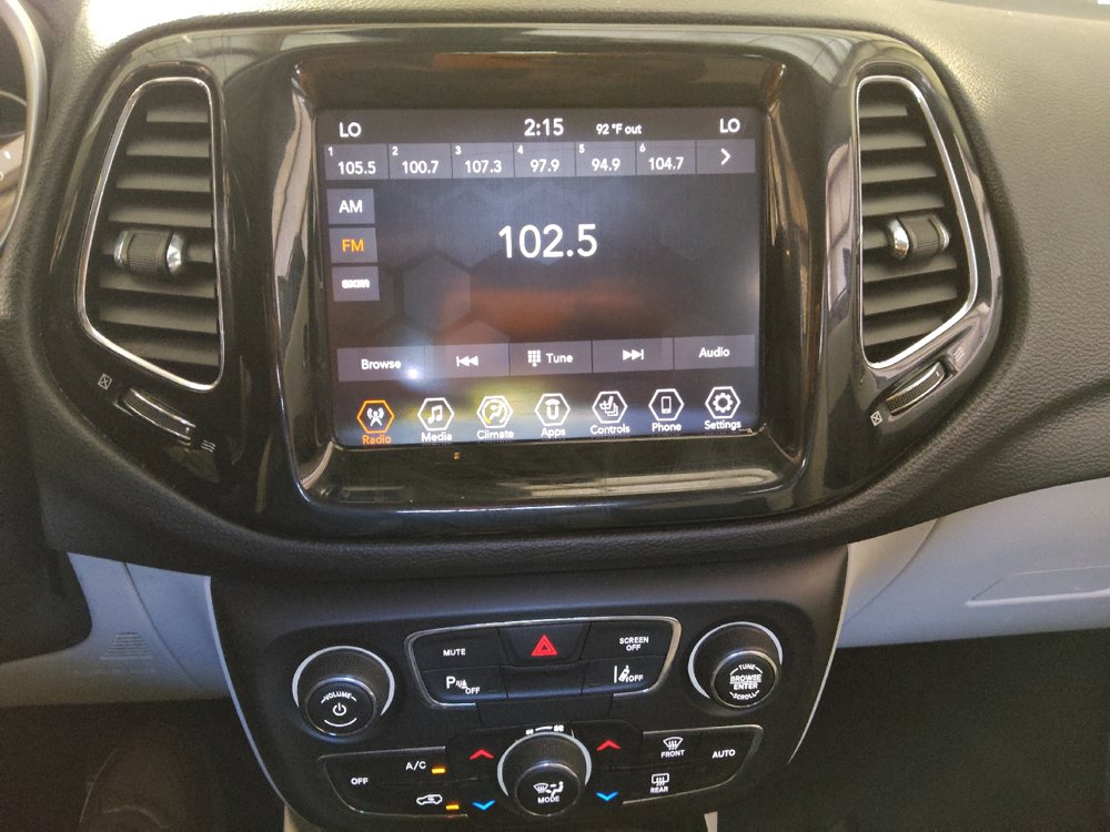 Used 2021 Jeep Compass Limited AWD/4WD image 25