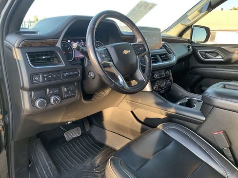 Certified 2021 Chevrolet Tahoe Premier w/ Premium Package RWD image 13