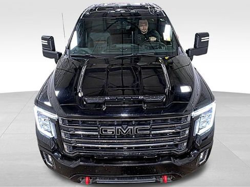 Used 2021 GMC Sierra 2500 AT4 w/ AT4 Preferred Package image 2