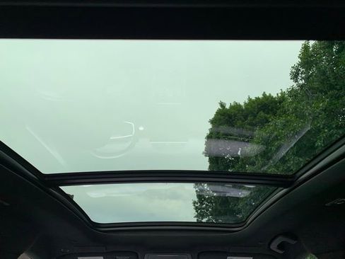 New 2025 Lincoln Nautilus Reserve image 13