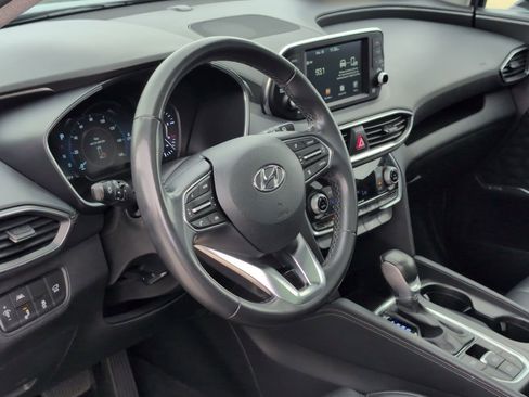 Used 2019 Hyundai Santa Fe Limited image 12