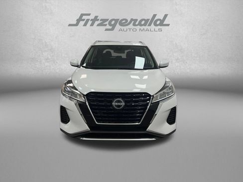 Used 2024 Nissan Kicks SV FWD image 9