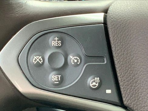 Used 2016 Chevrolet Silverado 1500 LTZ Z71 w/ LTZ Plus Package AWD/4WD image 17