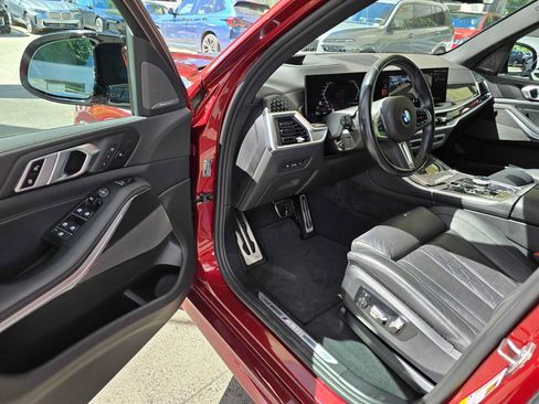 Used 2024 BMW X5 M60i AWD/4WD image 19