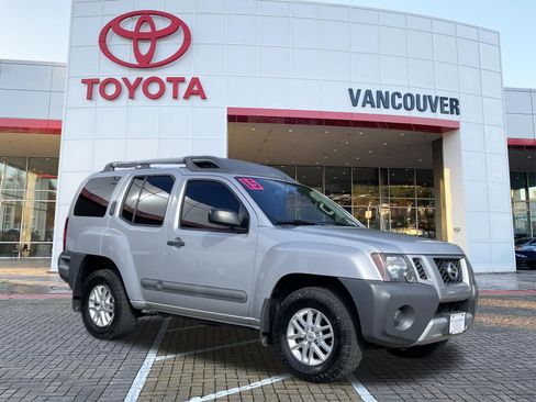 Used 2015 Nissan Xterra S AWD/4WD image 1